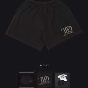 NWT The Tortured Poets Department Black Shorts Size Medium TTPD
